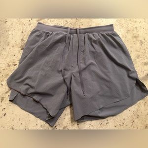 Lululenon Men’s Surge Lined Shorts 6-inch